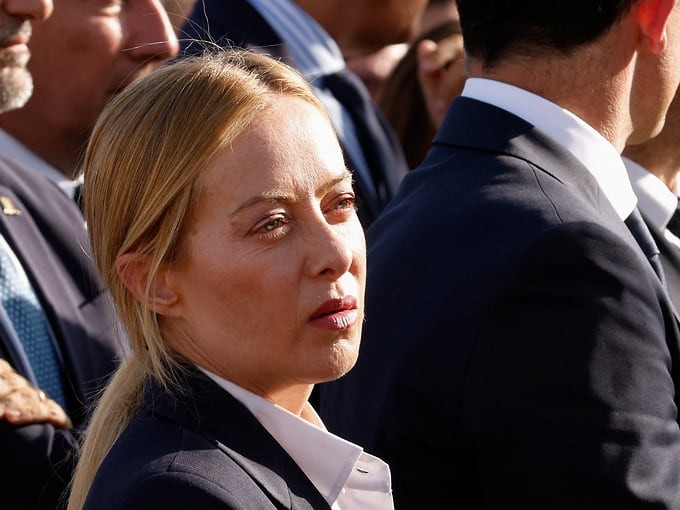 Премьер Италии Мелони выступила за продолжение переговоров по Украине