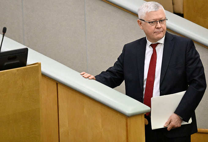 Глава комиссии Госдумы по расследованию вмешательства Василий Пискарев 