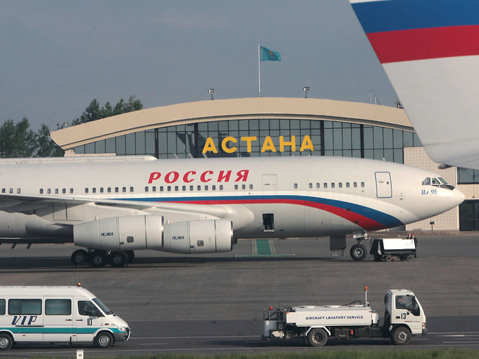 Россиянам для въезда в Казахстан понадобится электронное разрешение