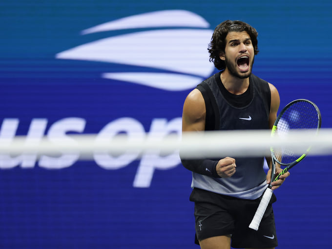 Испанский теннисист Карлос Алькарас не смог защитить титул на US Open