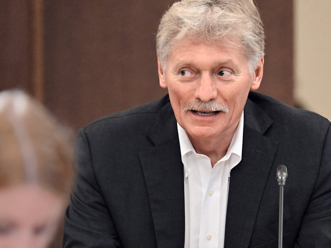 Песков: Путин кратко информировал Моди о ситуации «на полях» по Украине