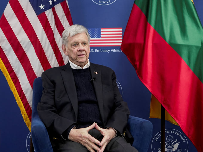 Спецпосланник Трампа: США освободят еще сотни заключенных в Белоруссии
