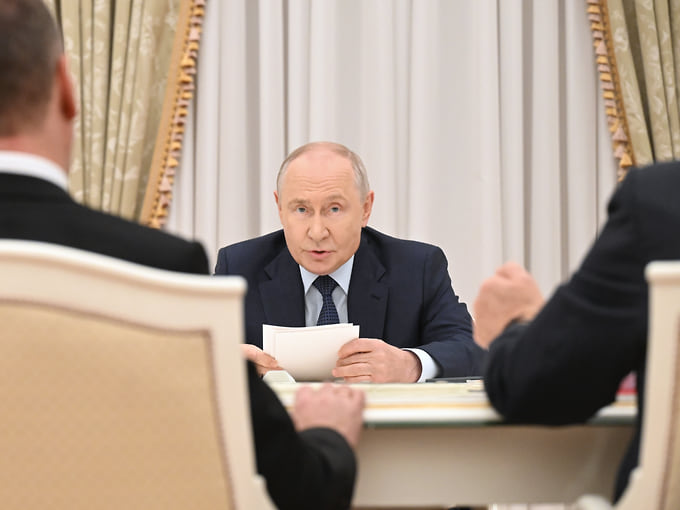 Лимит на вывоз наличных рублей из РФ в ЕАЭС распространен на три страны СНГ