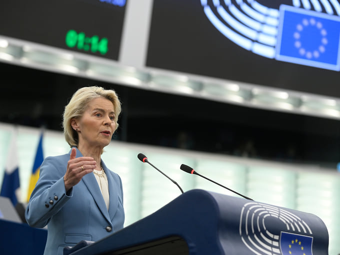 Глава ЕК анонсировала полный отказ от российского газа к концу 2027 года