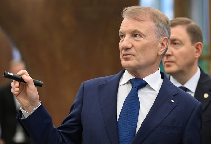 Глава «Сбера» Герман Греф (слева) 