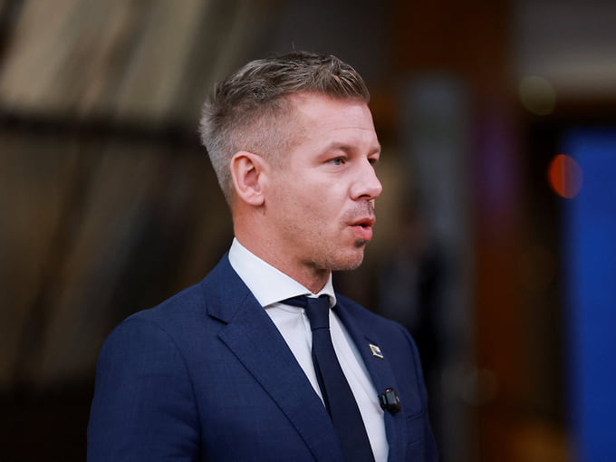 Петер Мадьяр