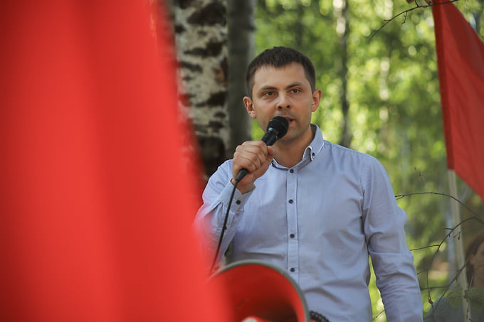 Олег Михайлов 