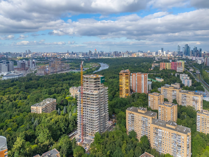 Как запад Москвы обошел конкурентов на рынке премиальной недвижимости