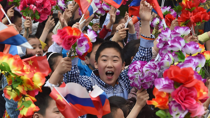 Россияне бронируют лагерные смены