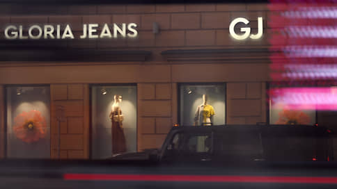 ТЦ оставляют без вещей // Почему российские бренды закрывают магазины