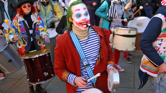 Зрители выбирают независимых