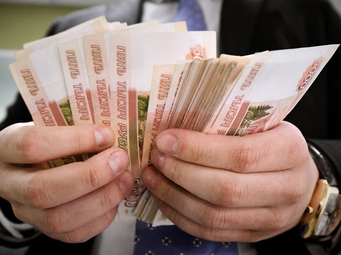 Дефицит кадров поднял ставки