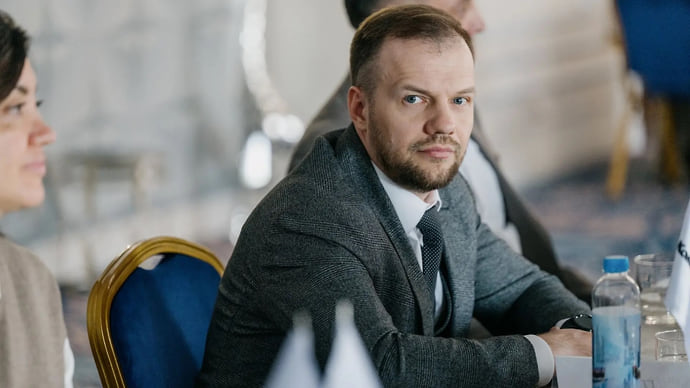 «Потребитель занимает выжидательную позицию»