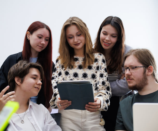 Подготовка специалистов по внедрению искусственного интеллекта в Международном институте дизайна и сервиса на Южном Урале 