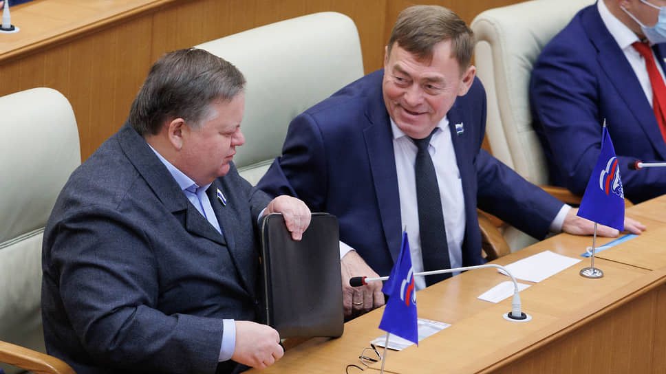 Валентин Лаппо (справа)