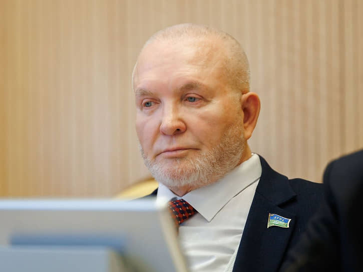 Владимир Семенов