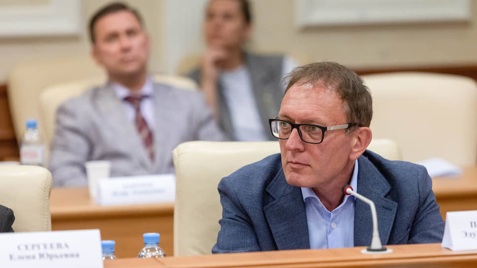 Эдуард Просвирнин 
