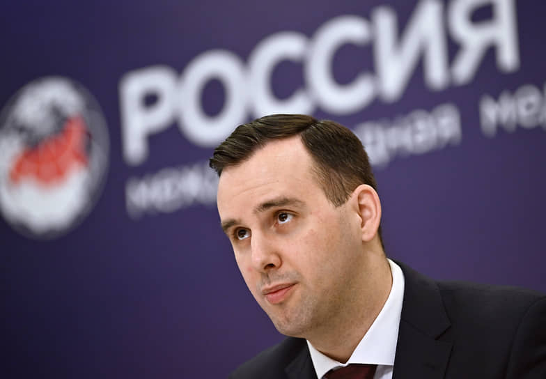Александр Демин