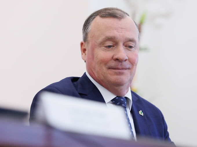 Дума Екатеринбурга утвердила отставку мэра Алексея Орлова