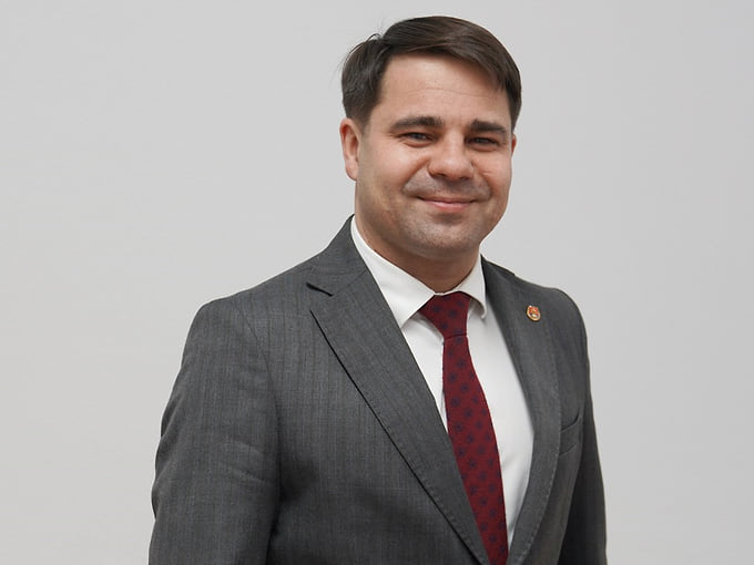Сергей Аксенов