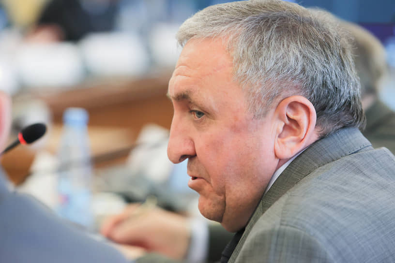 Заместитель главы Екатеринбурга по благоустройству и транспорту Александр Толкачев
