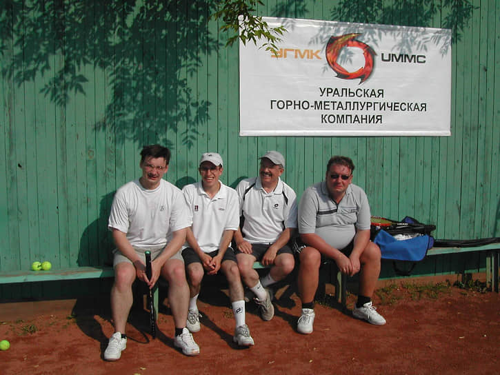 VIP-турнир по большому теннису среди любителей "Уральская шляпа-2003" 