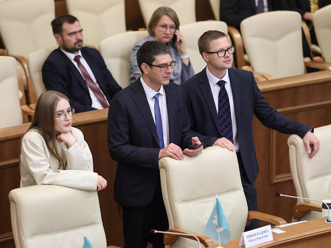 Депутаты заксобрания Свердловской области от партии "Новые люди"