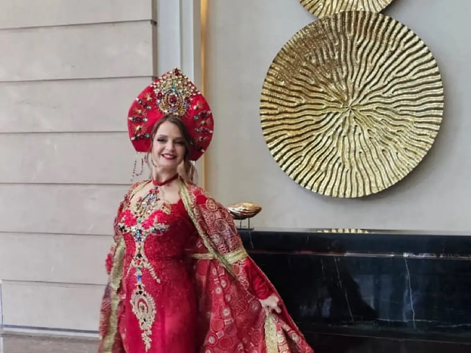 Екатерина Зимина из Ижевска победила на конкурсе красоты «Мисс и миссис ООН»