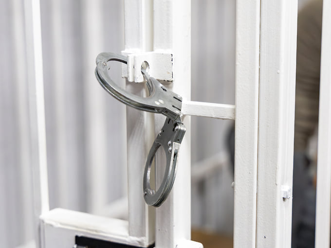 15-летнего сторонника Тесака в Ижевске осудили за выстрел в незнакомца на рынке