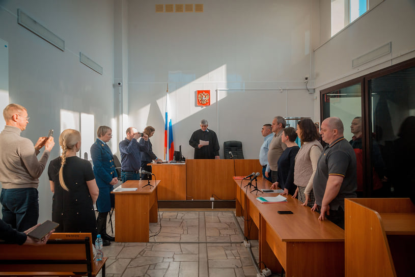 На заседании была зачитана только результативная часть обвинительного приговора, Олег Бекмеметьев получил пять лет лишения свободы 