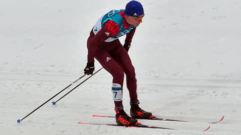 Лыжник Александр Большунов выиграл спринт свободным стилем на чемпионате России