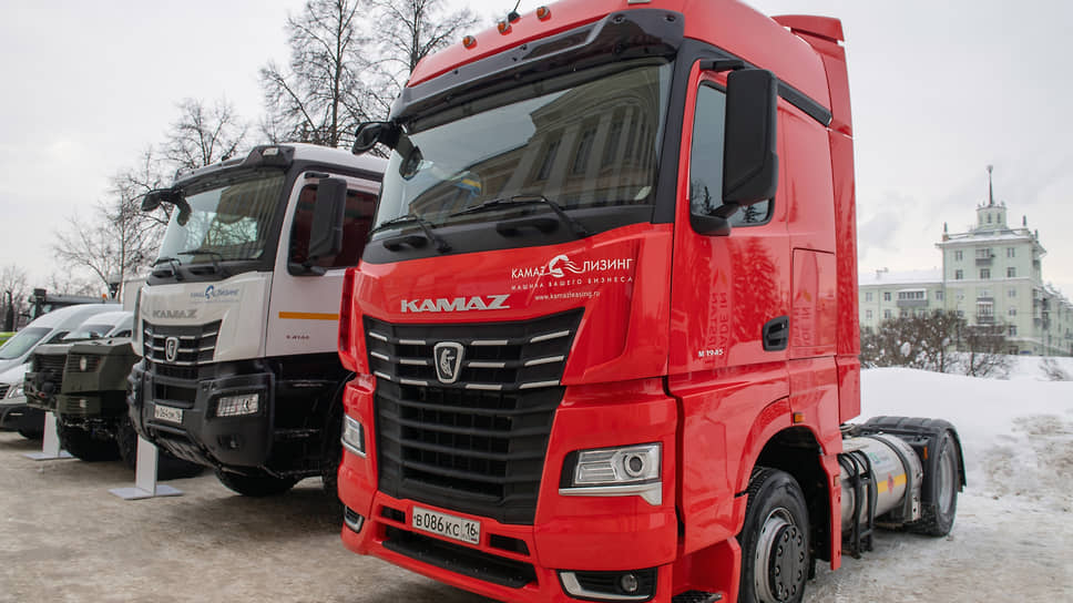 КамАЗ повысил ориентир спреда по флоатеру до не более 375 б.п.
