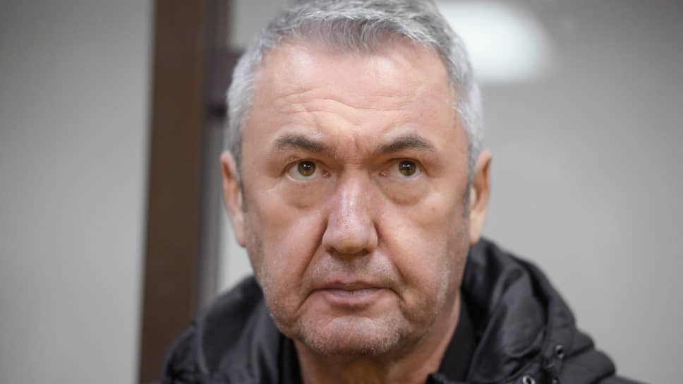 Заседание суда по делу основателя ООО "Волгадорстрой" Айрата Миннуллина, обвиняемого в мошенничестве