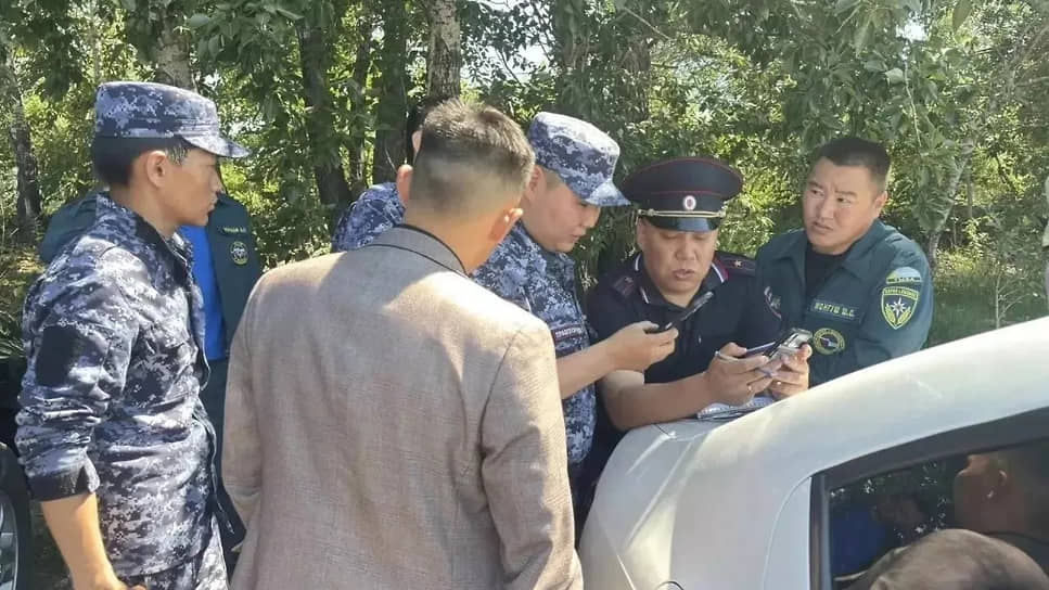 В поисковой операции в Туве принимают участие сотрудники различных ведомств