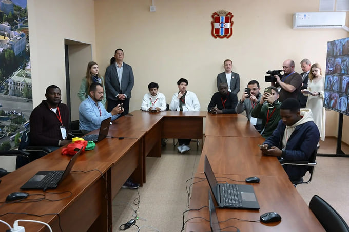Избирательная комиссия Омской области и международные наблюдатели