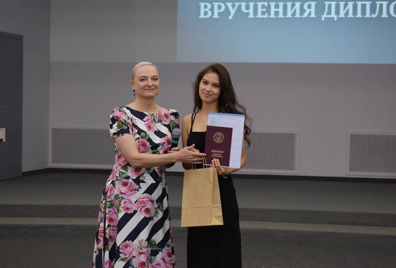 Возглавляла факультет с 2014 по 2018 год и вернулась на должность в 2022-м. Госпожа Миролюбова была депутатом заксобрания в 2016–2021 годах. Она избиралась по списку «Единой России» и возглавляла комитет по промышленности, экономическому развитию и налогам. Татьяна Миролюбова регулярно выступает экспертом на экономические темы «Ъ-Прикамье»