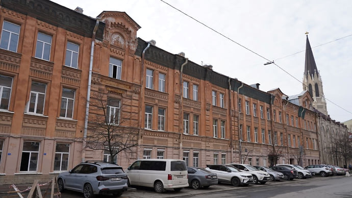 Историческую живопись нашли при реставрации Елизаветинской богадельни в Петербурге