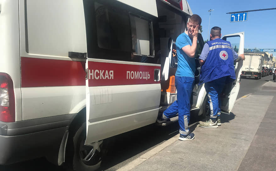 В Шушарах задержали мужчину, открывшего стрельбу по машине скорой помощи