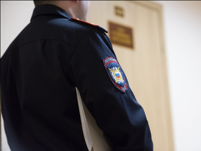 В Петербурге задержали двух подозреваемых в незаконном обналичивании 20 млн рублей
