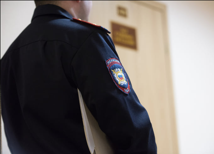 В Петербурге раскрыли схему незаконного обналичивания денег через фирмы-однодневки