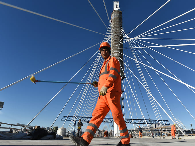 Движение по Вантовому мосту КАД полностью восстановили