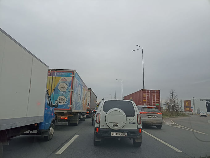 В районе Шушар произошло ДТП  