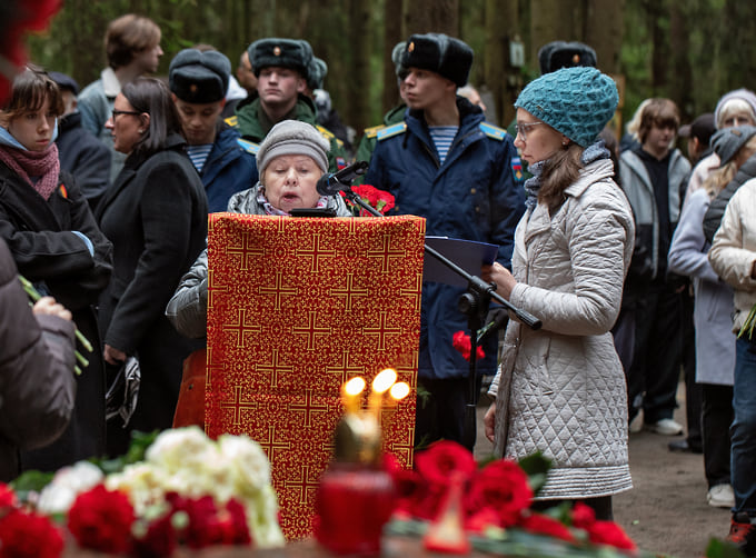 День памяти жертв политических репрессий на Левашовском мемориальном кладбище