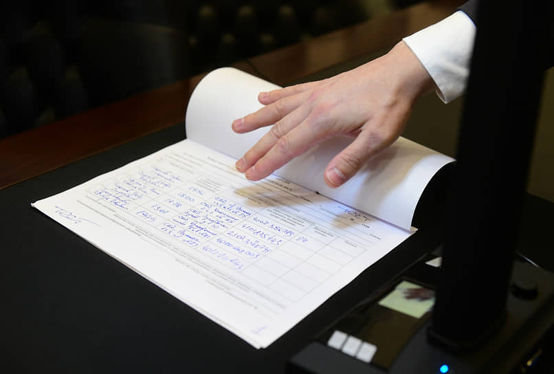 Каждая партия сможет сдать в Горизбирком до 22 209 подписей. Важно, что часть подписей при проверке может быть признана недействительной, из-за чего список может не дойти до регистрации