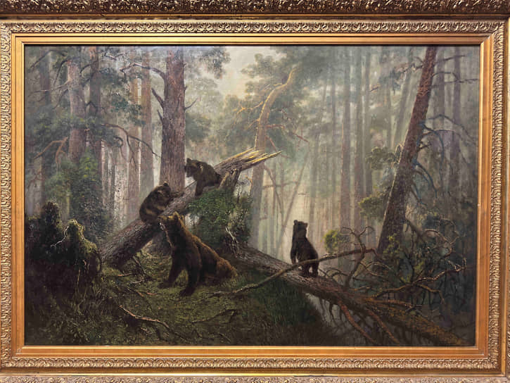 Выставка одной картины «Утренний туман в лесу» в Arts Square Gallery