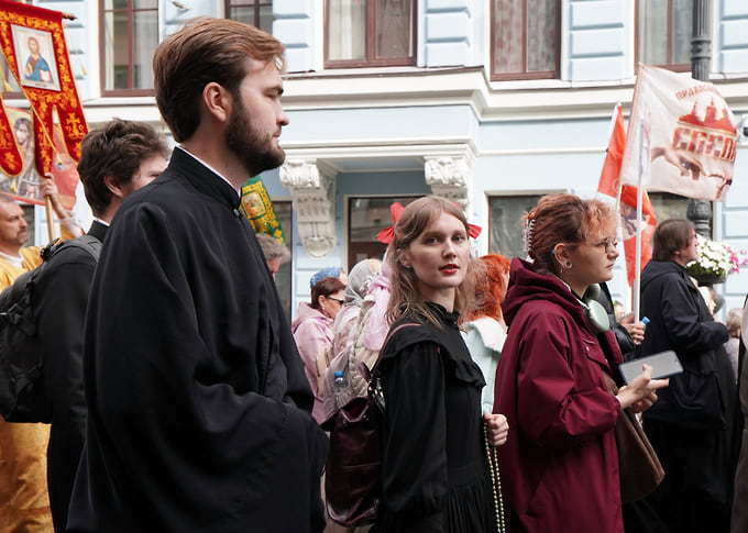 Участники крестного хода