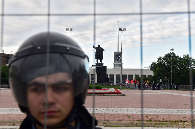 Смольный вычеркнет северную часть площади Ленина у Финляндского вокзала, на котором до пандемии коронавируса активно митинговали представители разных политических объединений 