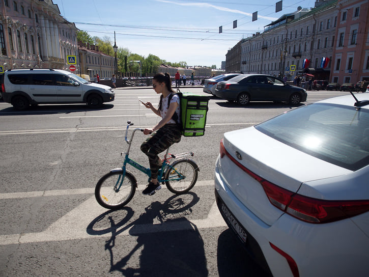 Рынок e-grocery растет за счет увеличения заказов, но средний чек, как отмечают эксперты, при этом не меняется