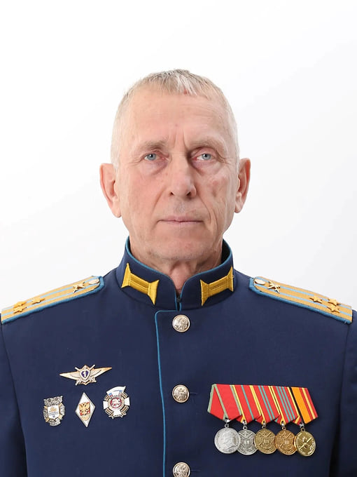 Начальник Оренбургского президентского кадетского училища Андрей Ведерников