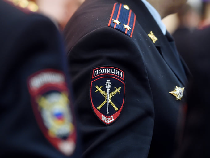 Самарцу ужесточили наказание за удар в плечо полицейскому и сорванный погон